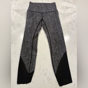 lululemon Wunder Under Pant Leggings Lyon Ripple Black White Size 4